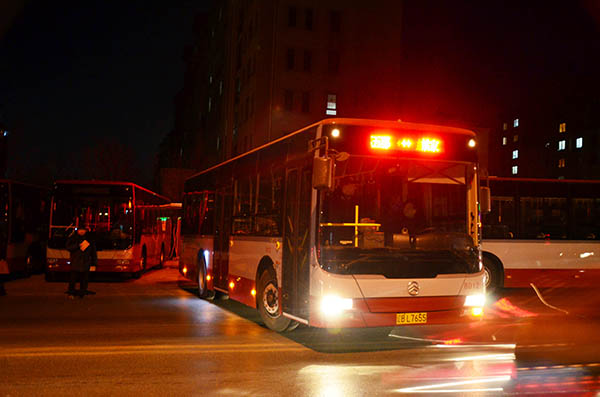 1 大連正通使用金旅純電動(dòng)客車.jpg